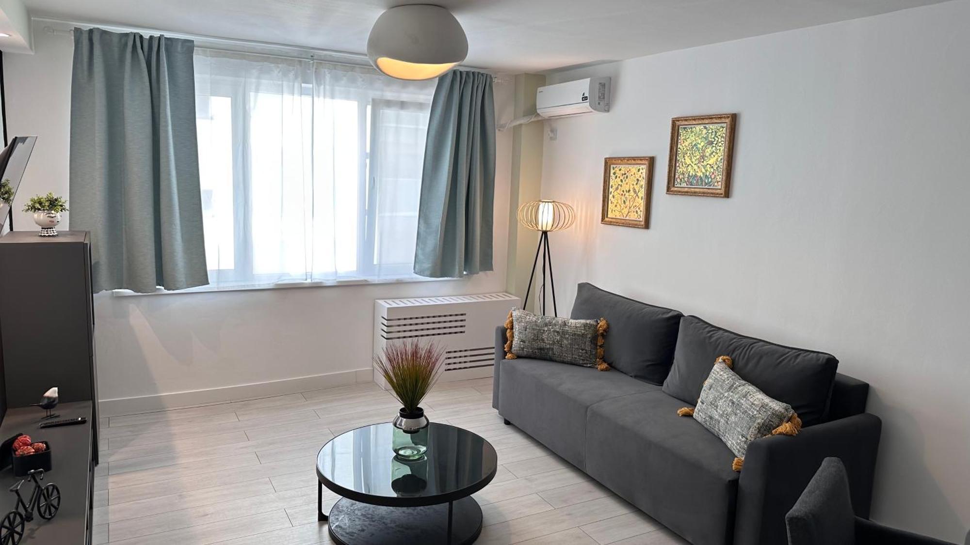 2Rooms Apartment Calea Victoriei - Atheneum Bucharest Exterior photo